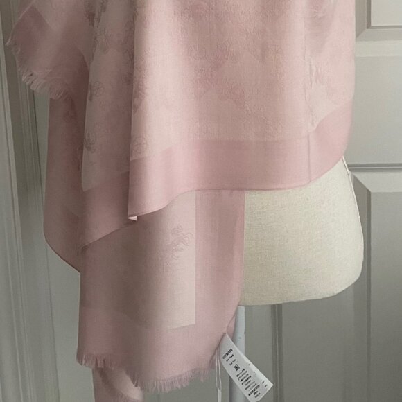 COACH BLUSH PINK LOGO SCARF- TAGS ON - Picture 2 of 5